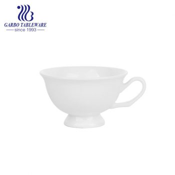Royal high wite taza para beber café de porcelana de hueso nueva clara con base tazas de cerámica para bebidas juego de tazas de porcelana con borde dorado personalizado y tazas con estampado de logotipo