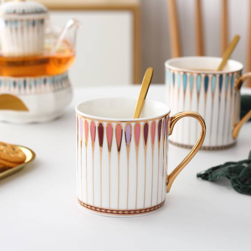 Venta caliente de Garbo en el mundo de gres, nueva promoción de tazas para beber de porcelana china en julio de 2021.