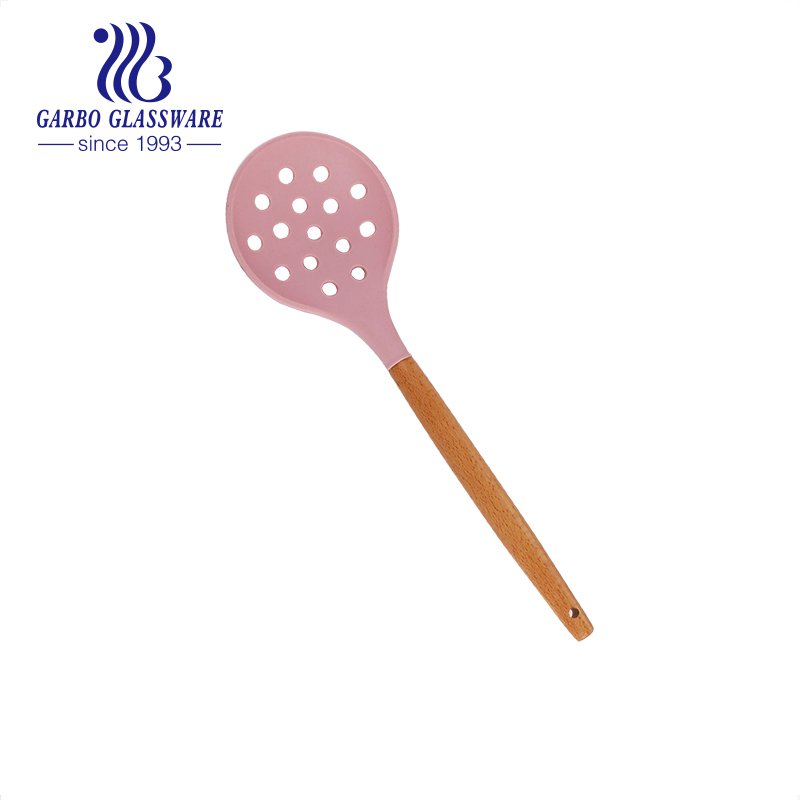 Juego de utensilios de cocina de silicona de color rosa, juego de utensilios de cocina de 31 piezas Juego de espátula de silicona resistente al calor con mango de PC