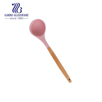 Silicone Ladle Spoon,Serving Utensils Kitchen,Soup Ladles For Serving Soup With Different Colors and Small Moq