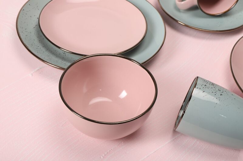 16pcs pink color glazed stoneware dinnerware plate bowl mug set with golden rim