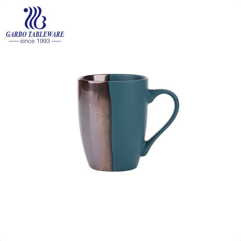 Decalque em ouro azul escuro impressão porcelana água caneca para beber canecas de cerâmica xícaras de chá de escritório com alça e tampa douradas