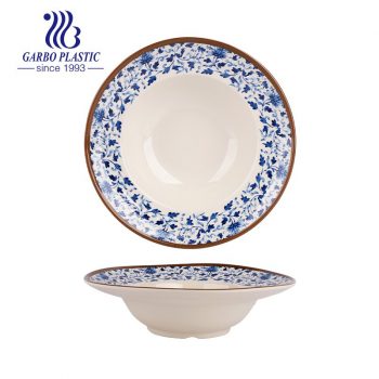 Assiettes à soupe en plastique solides de forme ronde florale blanche et bleue décorative sans BPA avec bord de largeur