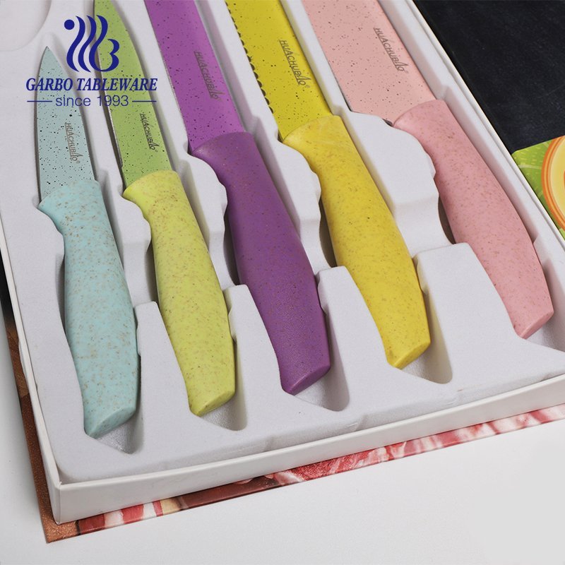 Emballage de boîte-cadeau Matériel de paille de blé de qualité haut de gamme 6pcs Ensemble de couteaux de cuisine de couleur personnalisée