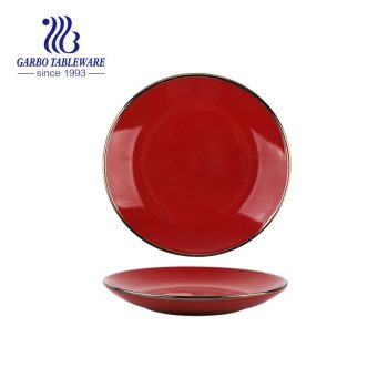 Plato de vajilla de cerámica al por mayor plato de postre de cerámica de 8.4 pulgadas de color rojo real con borde dorado