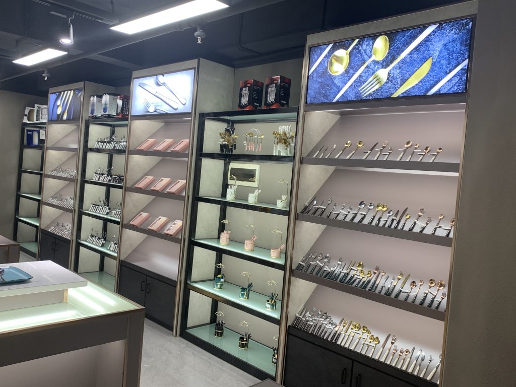 GARBO 6RD SHOWROOM FOR STAINLESS STEEL FLATWARE ARE READY