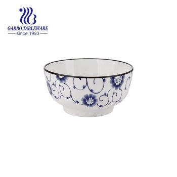 Tigela de porcelana de 780 ml com decalque fora de vidrado em estilo primavera rico