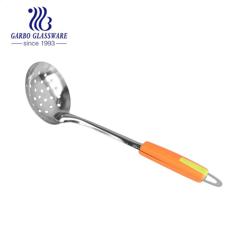 Conjunto de utensílios de cozinha Pyrex resistente ao calor em aço inoxidável com tampa em PP Antiderrapante Cabo colorido ergonômico Ferramentas de cozinha Viradores