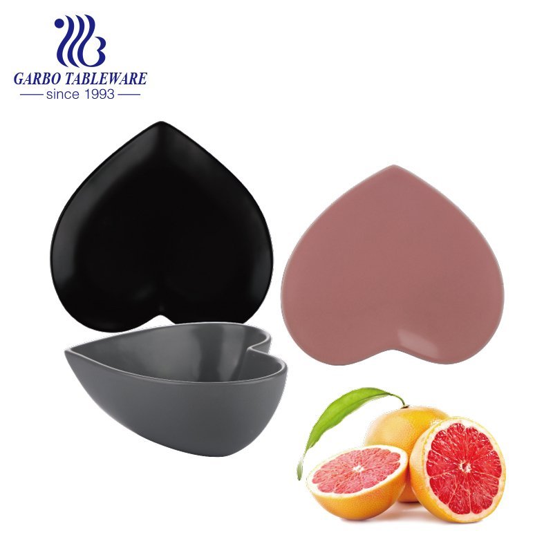 Custom lovely hearted shaped design matte pink color 7.5 inch ceramic dessert dish