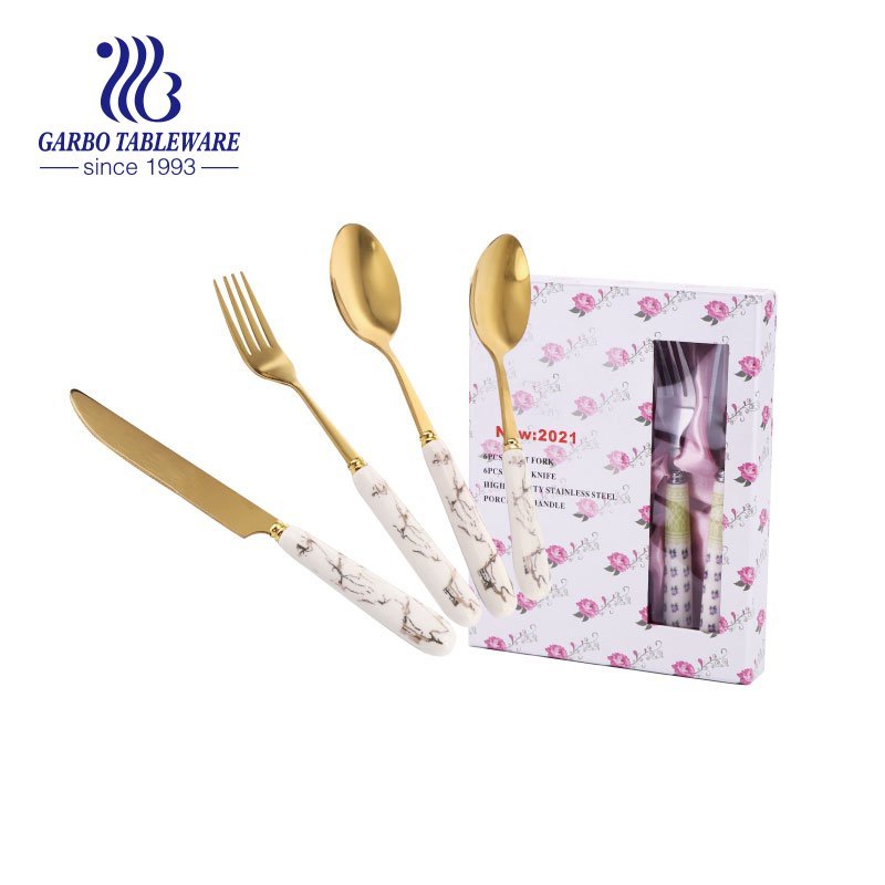 Pembe bayan serisi çatal bıçak kaşık seti ev 24 adet altın sofra takımı seti pembe seramik saplı yaratıcı mermer tasarım yemek takımı seti