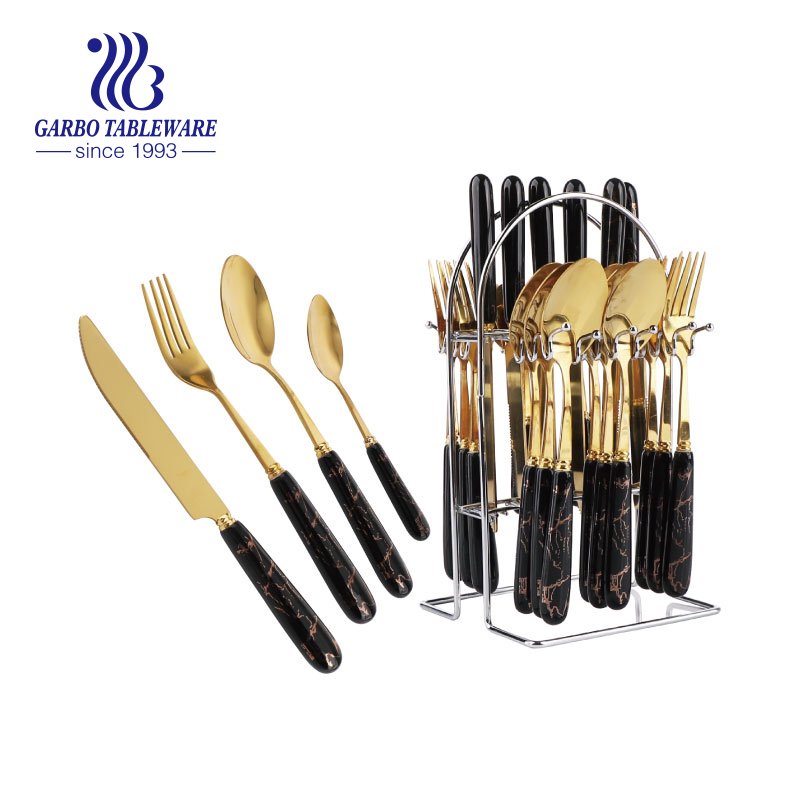 Pembe bayan serisi çatal bıçak kaşık seti ev 24 adet altın sofra takımı seti pembe seramik saplı yaratıcı mermer tasarım yemek takımı seti