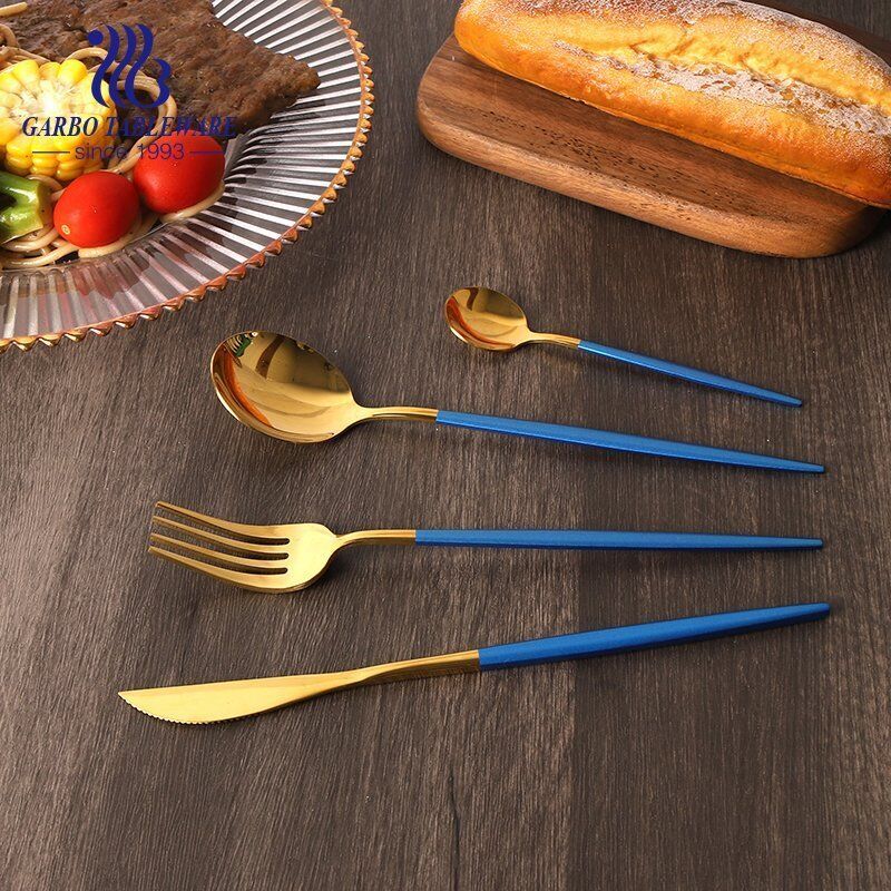 Faca de jantar de ouro folheado a ouro fosco faca de mesa de aço inoxidável com cabo azul