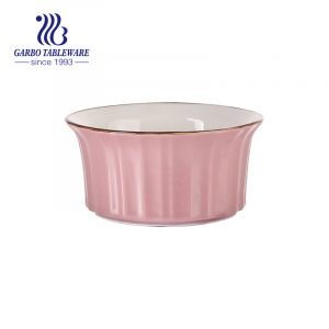 Tigela de porcelana rosa com capacidade de 180ml e borda dourada para comer nozes