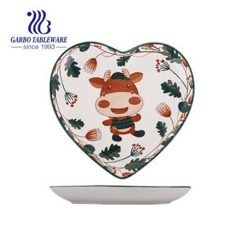 Calcomanías animales de encargo únicas al por mayor plato de postre de porcelana con forma de corazón de 8 pulgadas