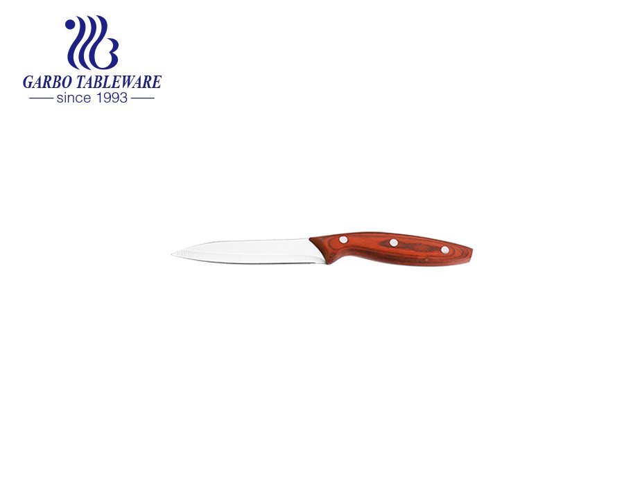 Couteau utilitaire de pulvérisation de lame de conception de bande pour l'usage à la maison couteau utilitaire professionnel de conception de boîte-cadeau personnalisée
