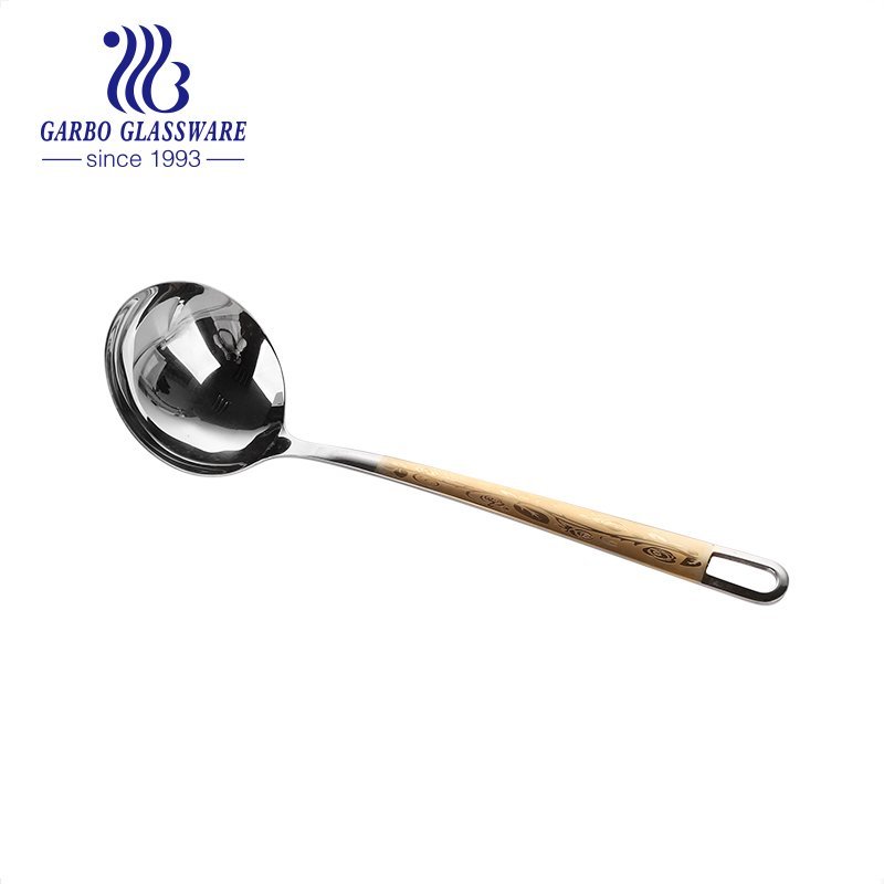 Conjunto de utensílios de cozinha resistentes ao calor banhados a ouro com alça dourada, incluindo skimmer, concha de sopa, colher, turner 6pcs ferramentas de cozinha