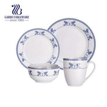 Vajilla de porcelana azul diseño folksy