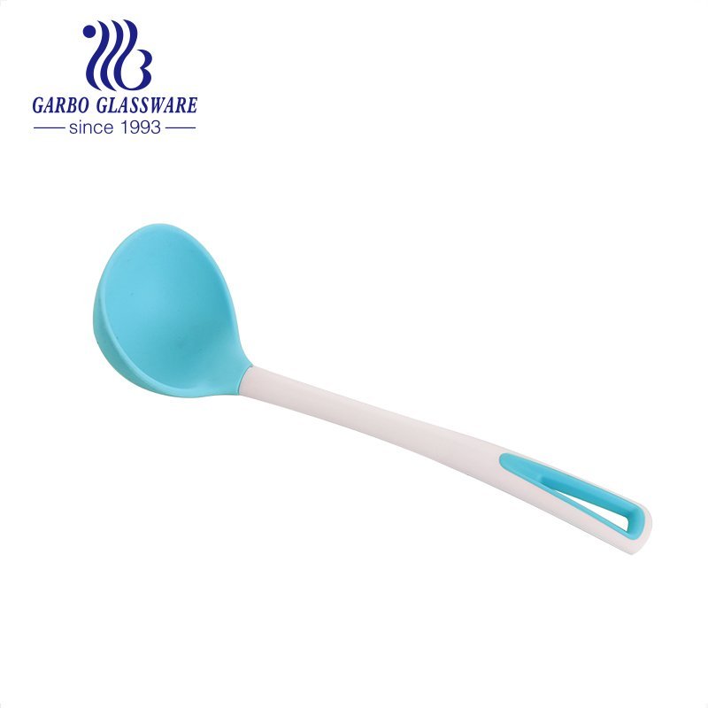 Which material is the top choice for soup spoon?