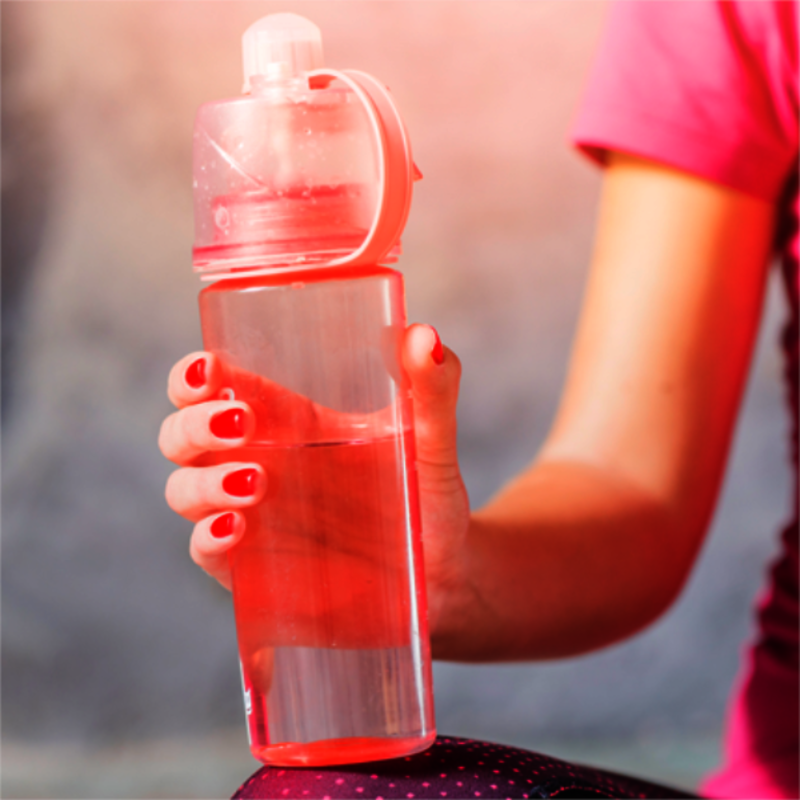 Growth in sales of plastic sports water bottles and advice on selection