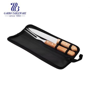 Conjunto de garfo e faca de trinchar portátil em aço inoxidável com alto teor de carbono Conjunto de facas para churrasco com cabo de madeira
