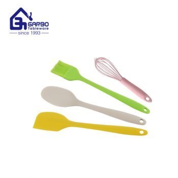 Juego de utensilios de cocina coloridos de alta calidad para niños Juego de regalo para hornear para niños Herramientas de cocina de silicona