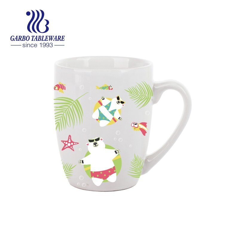 Tasse en céramique en forme de V avec décalque de fleurs pour boire du café