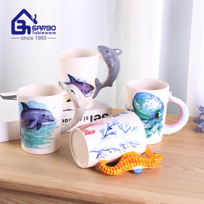 Wholesale unique 3D vivid animal design handmade painted 14oz ceramic coffee cup