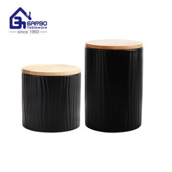 Factory Wholesale 2pcs canisters set black old  fashion color glazed  porcelain storage jar container with bamboo lid