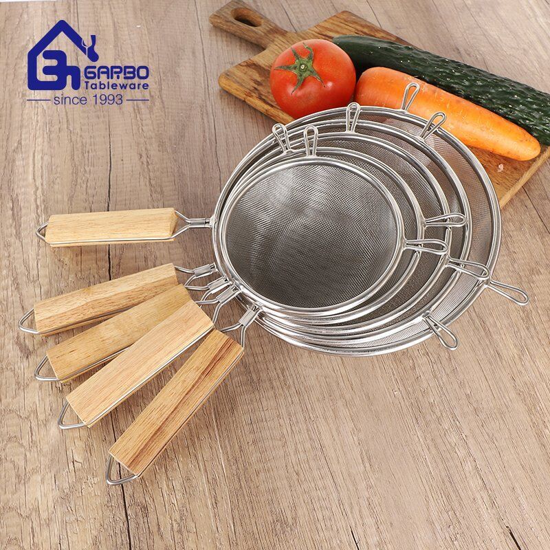 Hot Sale Wholesale Cheap Kitchen Colander Sets With Wooden Handle For Home Restaurant Usage