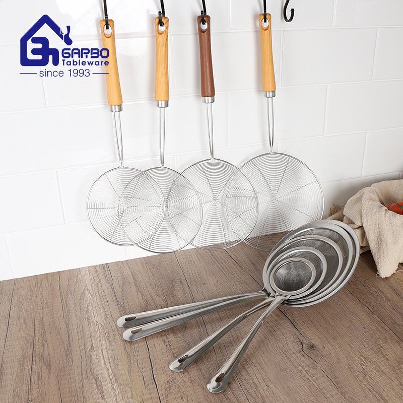 201 Stainless Steel Kitchen Tool Home Usage Color Box Food Grade Household Colander Set With PP Handle