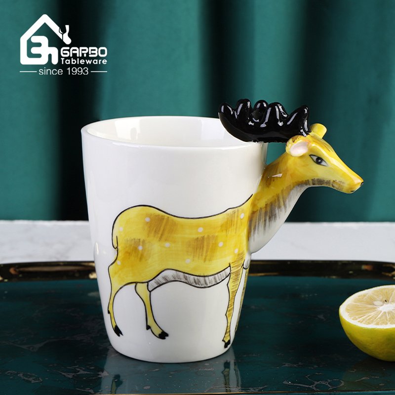 Handmade 400ml kaolin mug with 3D handle of deer design for milk