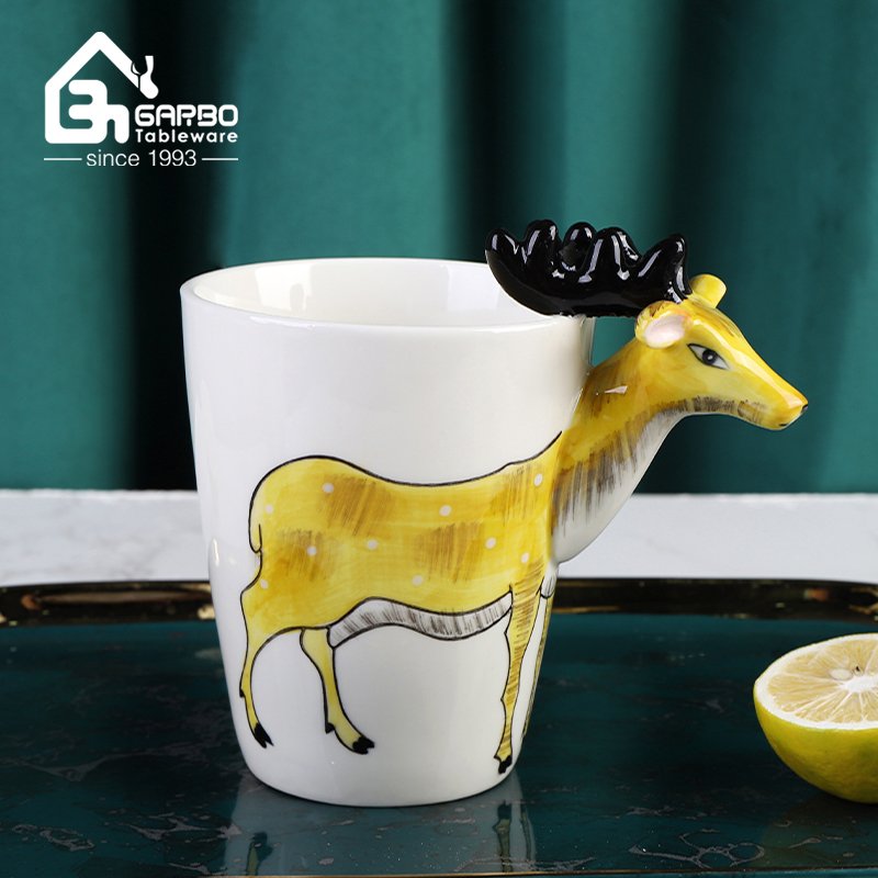 Wholesale 400ml ceramic mug with cow design for drinking milk