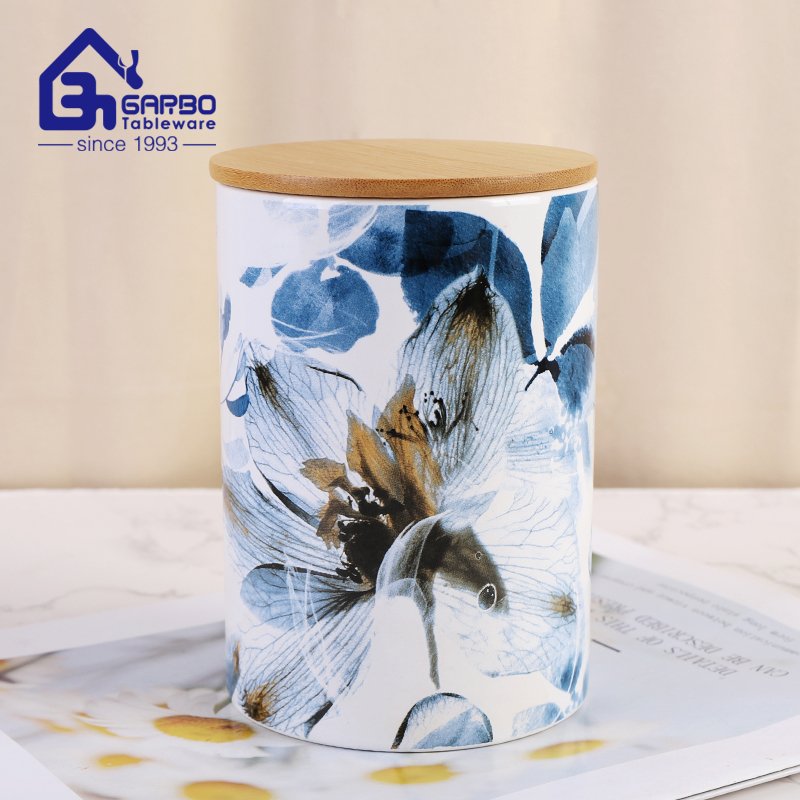 Amzon hot sale 760ml pretty dolomite porcelain jar with hand painting and bamboo lid for gift order