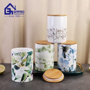 Amzon hot sale 760ml pretty dolomite porcelain jar with hand painting and bamboo lid for gift order