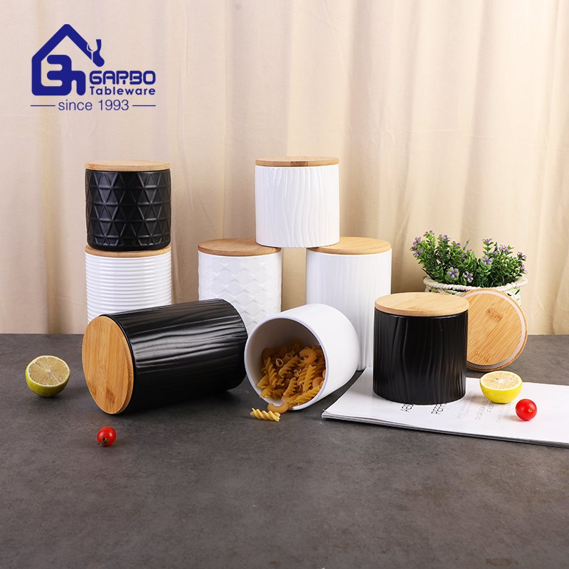 Home kitchen ceramic food storage jar tableware decal print jars with silicone cover