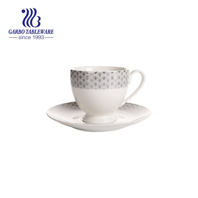 Juego de tazas de café y té de cerámica con borde de color blanco con plato de platillo Juegos de tazas de gres de 220 ml