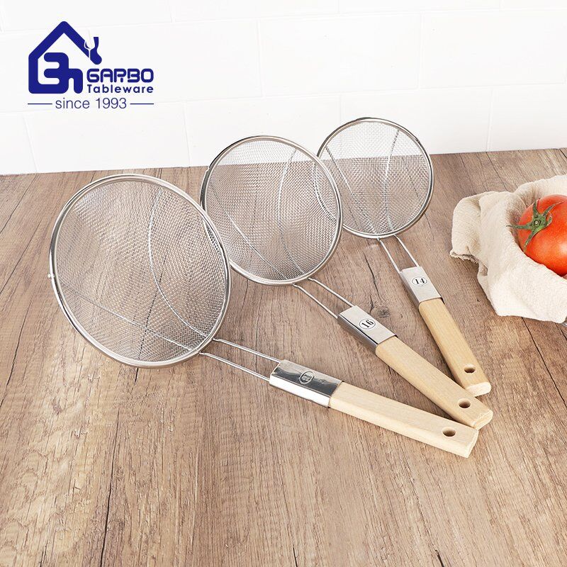 House Kitchen Utensils Different Size Available Wholesale Cheap Kitchen Colander Sets With Wooden Handle