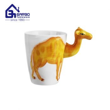 Taza de café de cerámica con forma de camello de recuerdo de regalo decorativo al por mayor