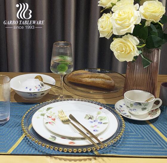 Read more about the article Three must-have dinnerware choices for 2023