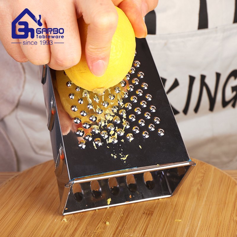 How to use staibless steel box grater ?